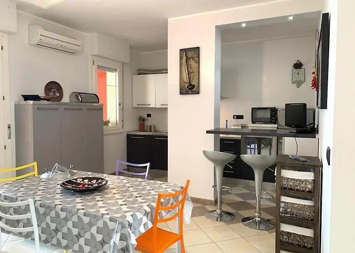 Uno Scorcio Di Mare Apartment *