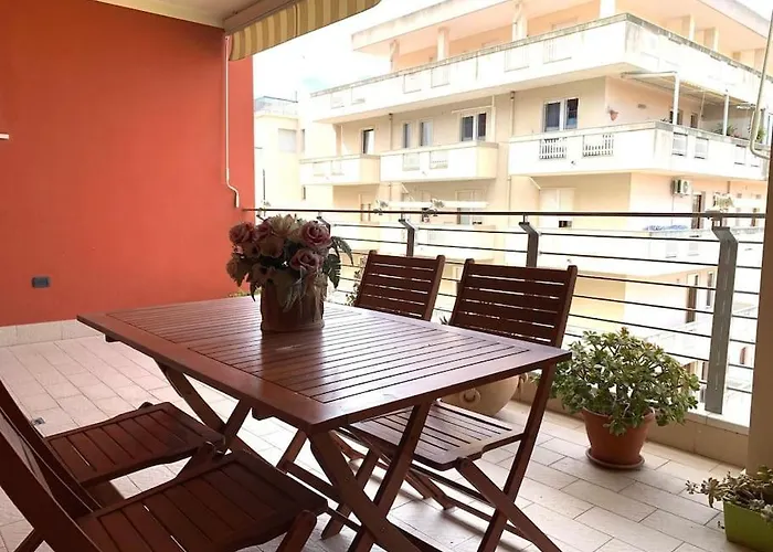 Uno Scorcio Di Mare *