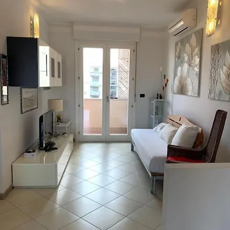 Uno Scorcio Di Mare Apartmán *